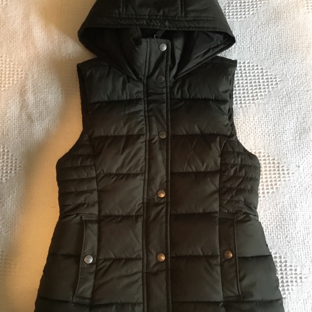 Abercrombie Hooded Puffer green Vest xs